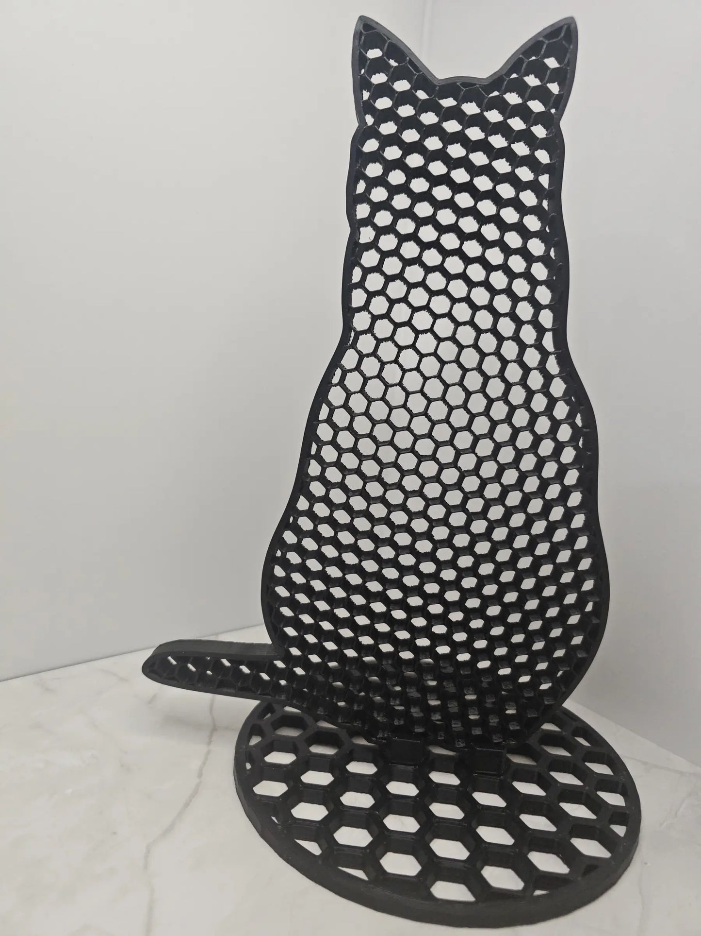 3D XL Cat with Base - Modern Loft Decoration and Minimalism