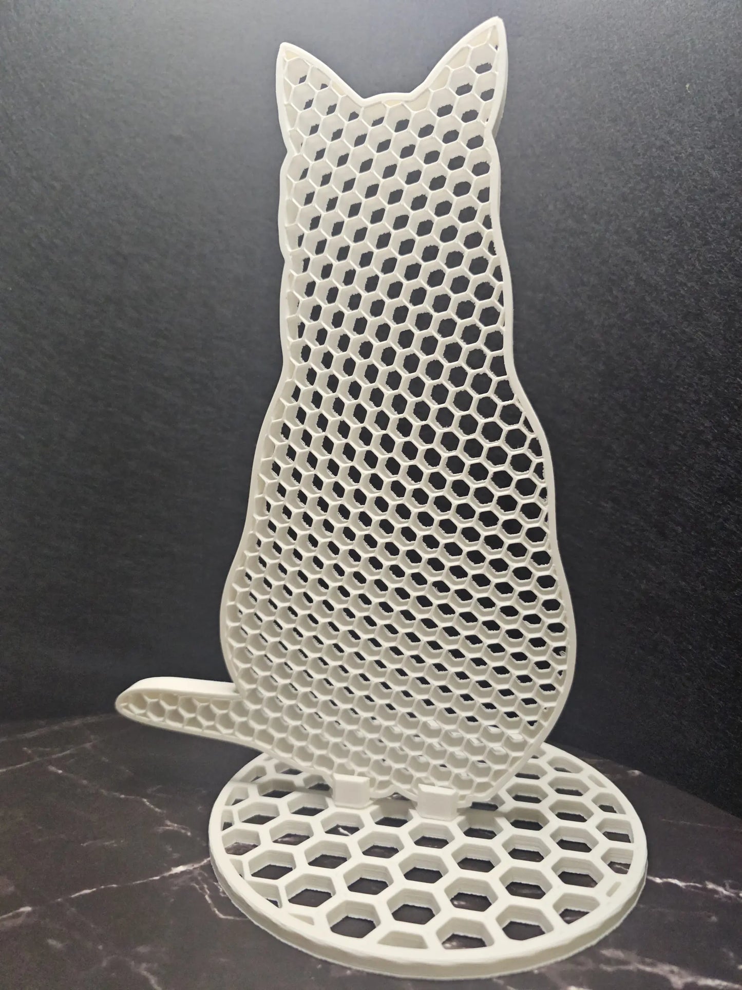 3D XL Cat with Base - Modern Loft Decoration and Minimalism