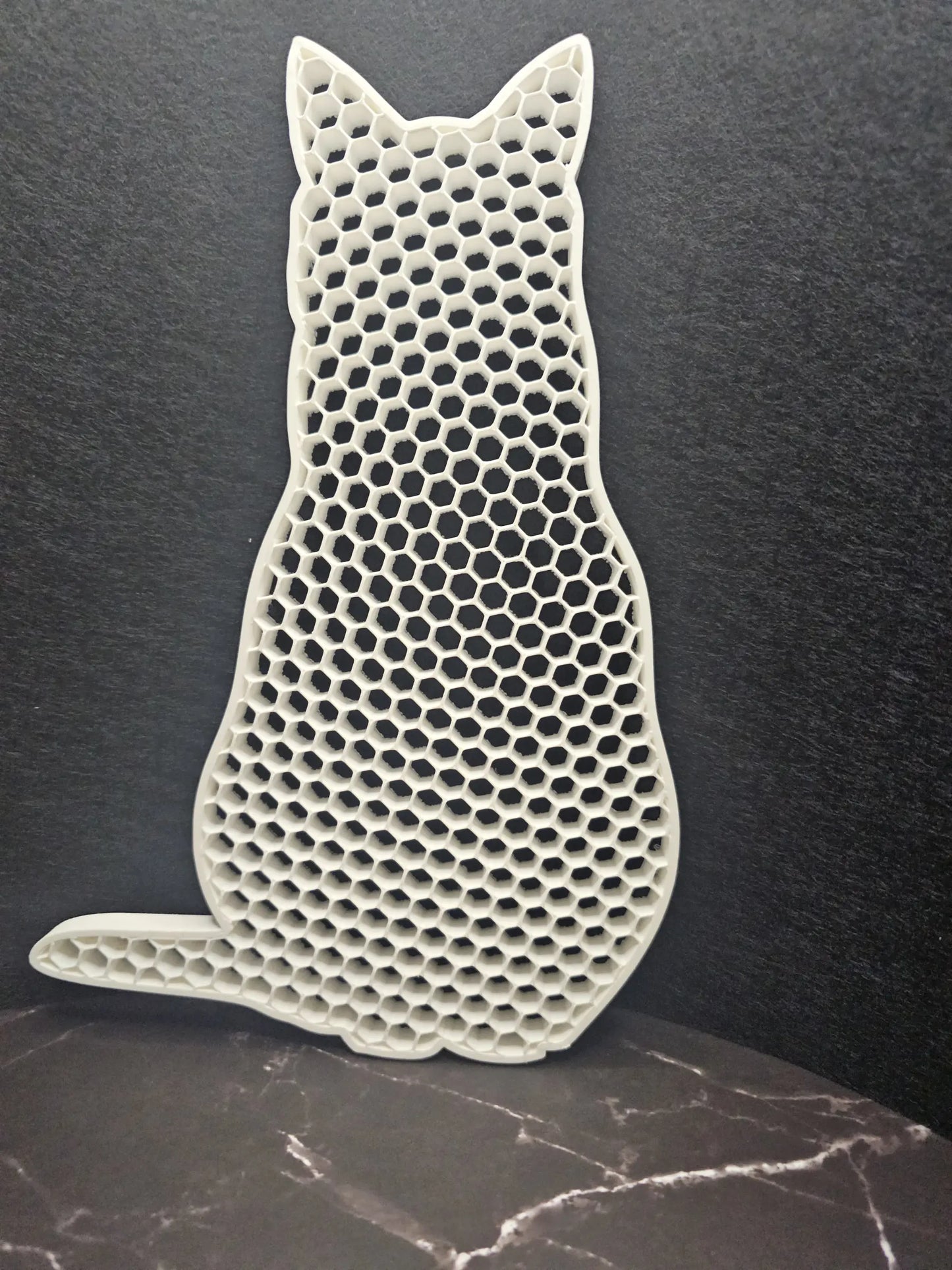 3D XL Cat with Base - Modern Loft Decoration and Minimalism